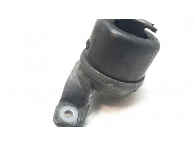 Подушка двигателя