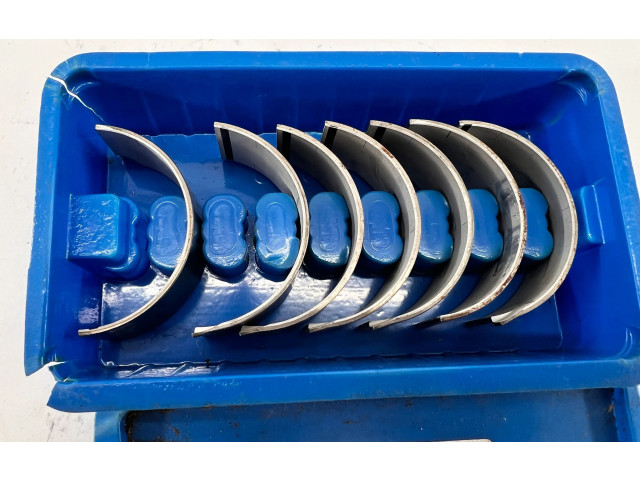 Шатун  028105707A, 80335826    Volkswagen Bora  