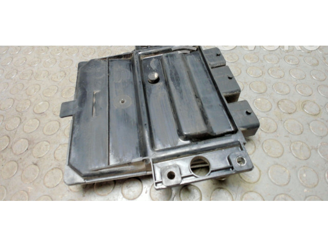 Блок управления двигателя 6001546803, 8200513058 Dacia Logan I