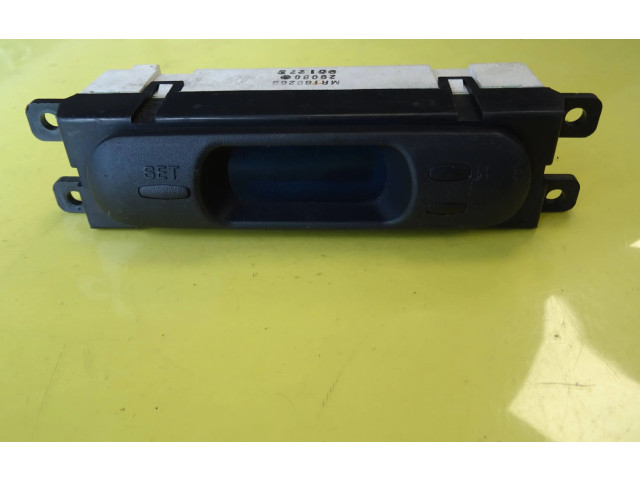 Дисплей    MR189269, 29080   Mitsubishi Colt