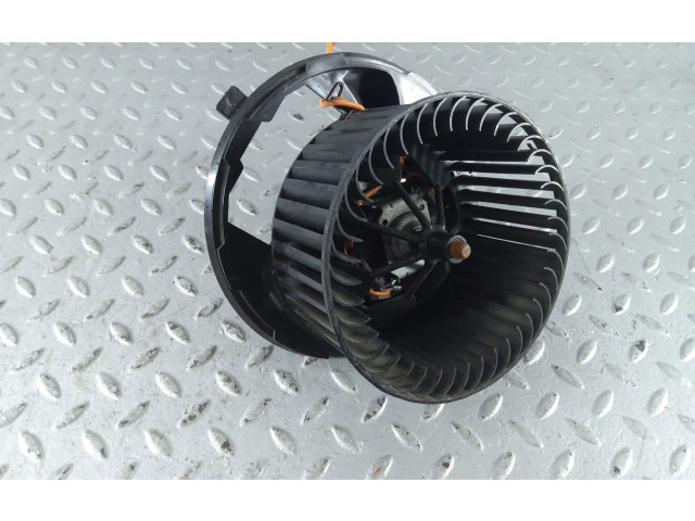 Вентилятор печки 561820015E, A55277112 Volkswagen PASSAT B8 USA