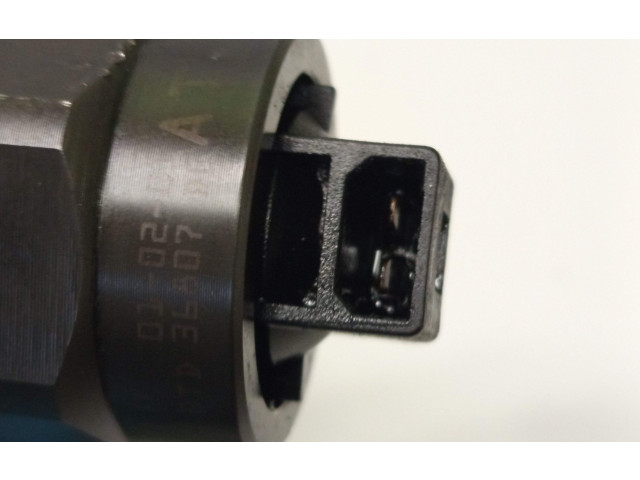 Моторчик дворников 038130073AA    Audi A4 S4 B6 8E 8H