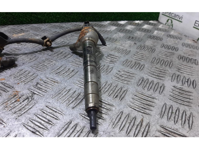 Форсунка 04L130277AC Volkswagen Caddy