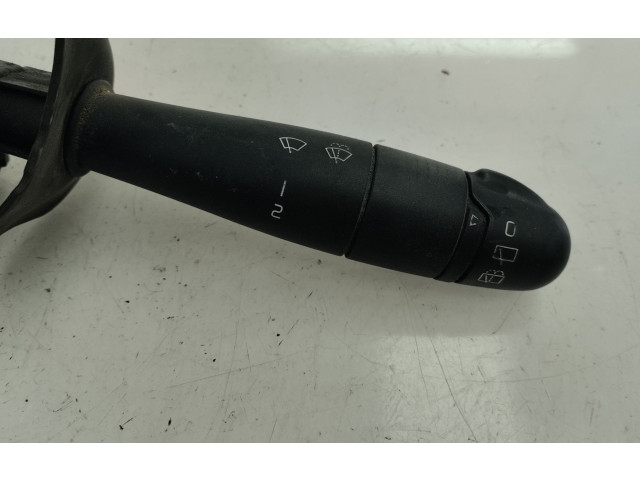 Ручка стеклоочистителей 8200299869   Renault Kangoo I