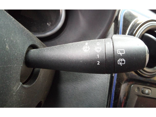 Ручка стеклоочистителей Dacia Lodgy