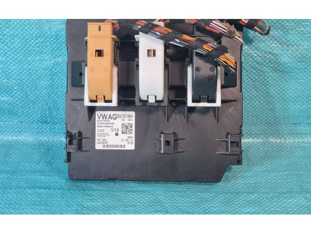 Блок комфорта 5K0937084H, 5WG50401 Volkswagen Jetta VI