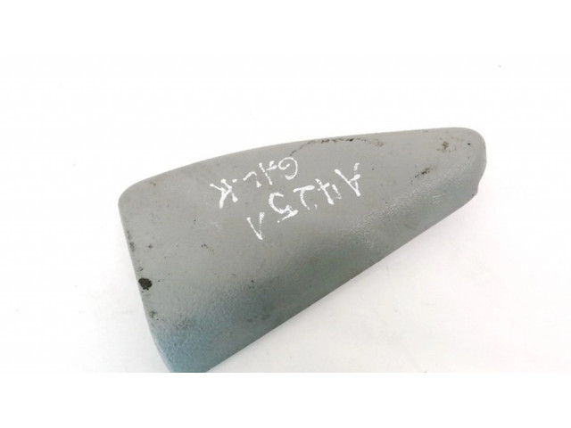 Другая деталь салона