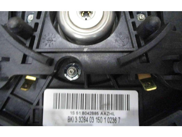 Подушка безопасности водителя 1334943, 1334943   Ford Ka