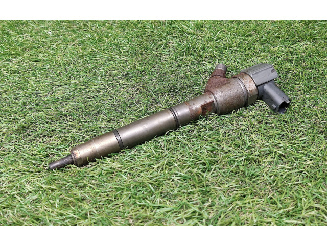 Vstřikovač 338002A900   KIA Soul     