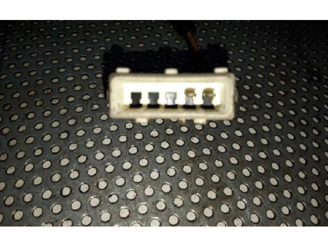 Зеркало электрическое Citroen Berlingo 1996 - 2002 года