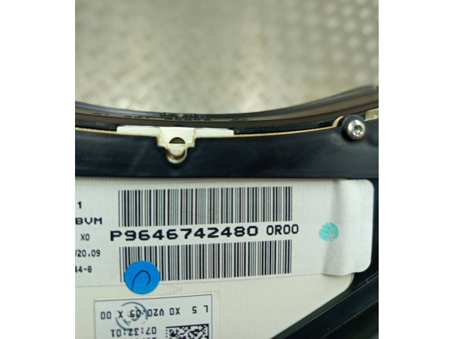 Блок предохранителей P9646742480 Peugeot 307