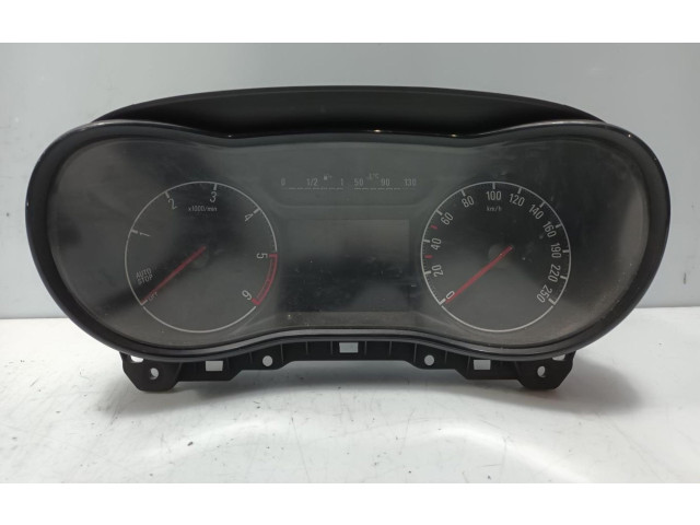 Přístrojová deska Opel Zafira C 2016 39129404