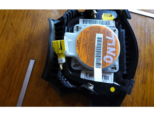 Подушка безопасности водителя 6005158 Nissan Almera Tino