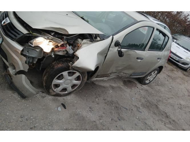 Зеркало электрическое Dacia Sandero 2008 - 2012 года