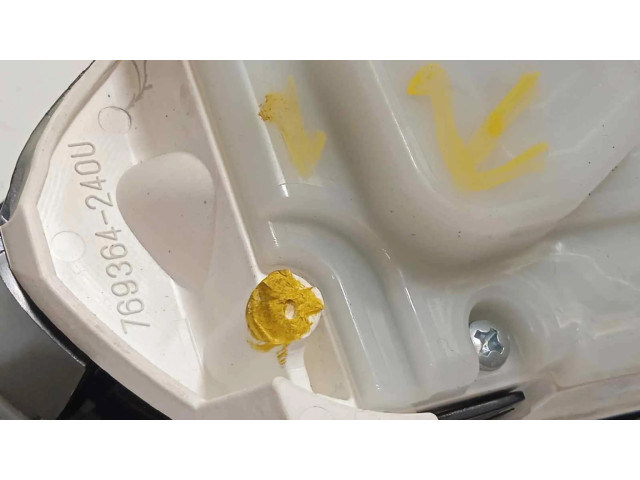 Панель приборов 9814039580, 9822703680 Peugeot 2008 I