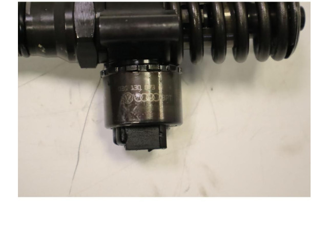 Форсунка 0414720404    Volkswagen Golf Plus  BKD 