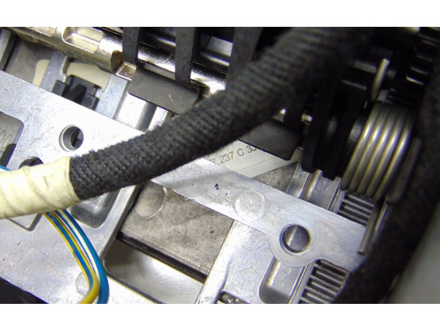 Дисплей       Audi A8 S8 D3 4E