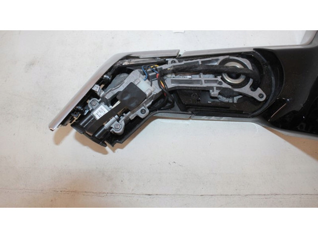 Зеркало электрическое Audi e-tron - года