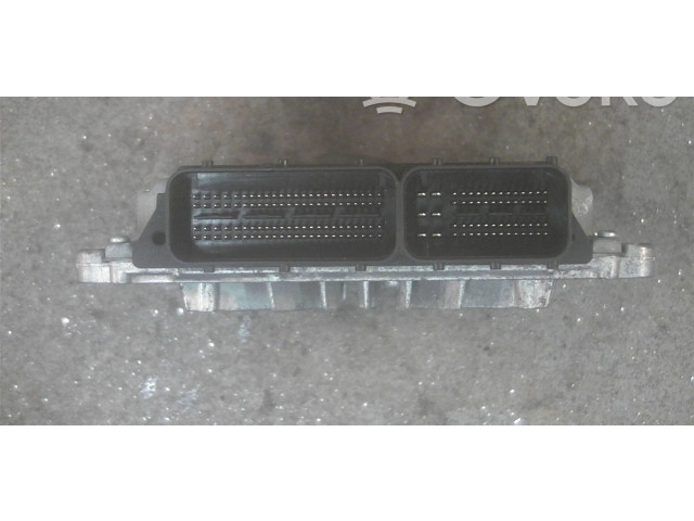 Блок управления двигателя    Volvo V70