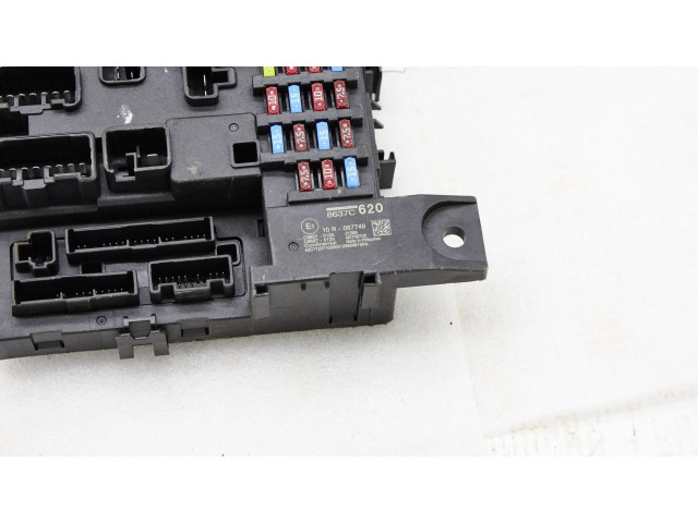 Блок предохранителей 8637c620, 10r057749 Mitsubishi Outlander