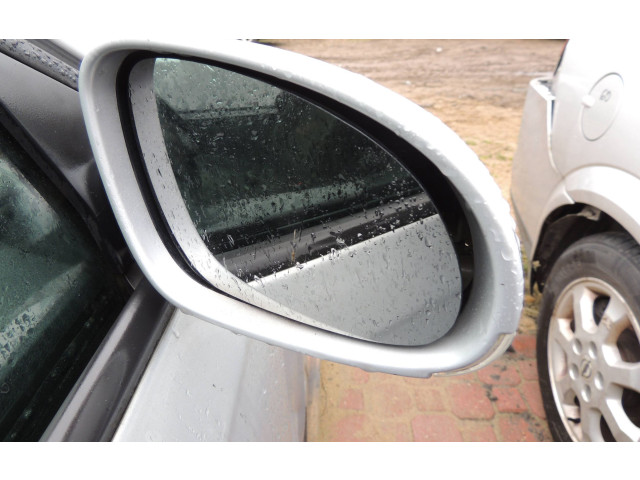 Зеркало электрическое Volkswagen Jetta V 2005 - 2010 года