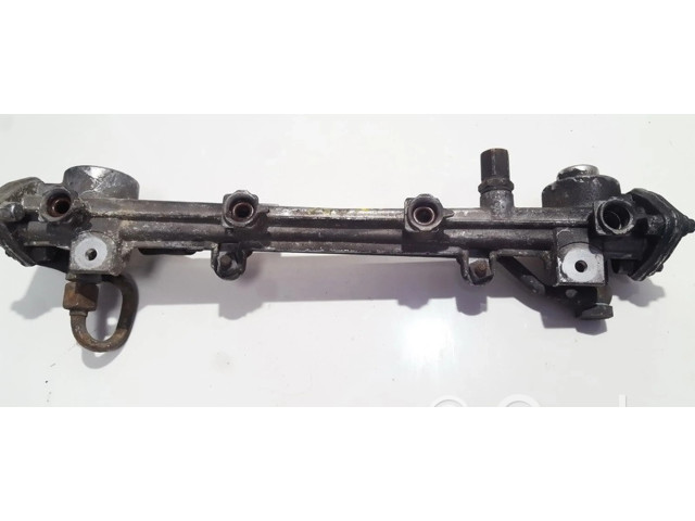 Vstřikovací lišta 1110780745, 128.A.01   Mercedes-Benz E W124  pro benzínový motor 2.0  