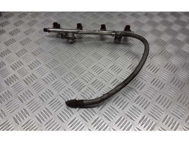 Vstřikovací lišta A1110703095 Mercedes-Benz C W203