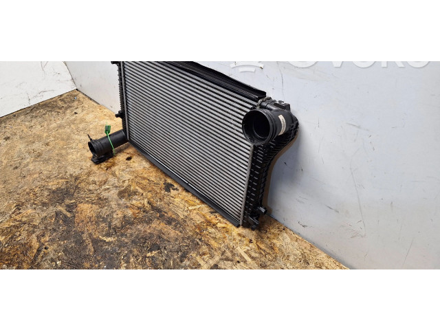 Интеркулер  1K0145803H   Volkswagen Touran I 
