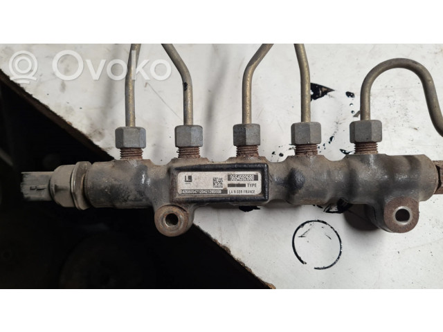 Топливная рампа 9654592680   Citroen C4 I 1.6 