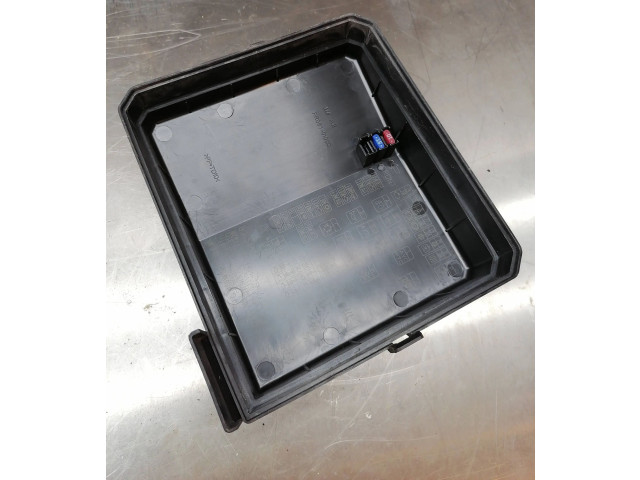 Блок предохранителей PR07300000, PR06101000 Mitsubishi Lancer X