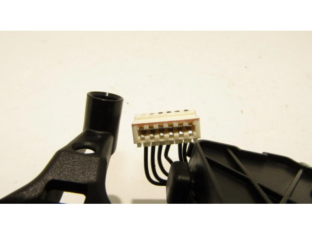 Мултифункционный включатель управления / ручка