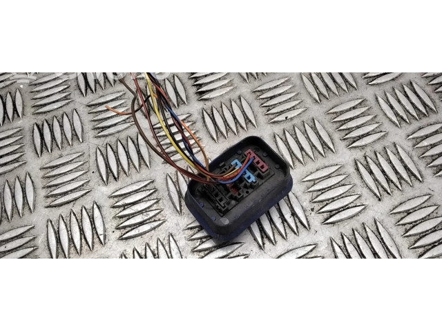 Pojistková skříňka A039545028 Mercedes-Benz E W212 2015