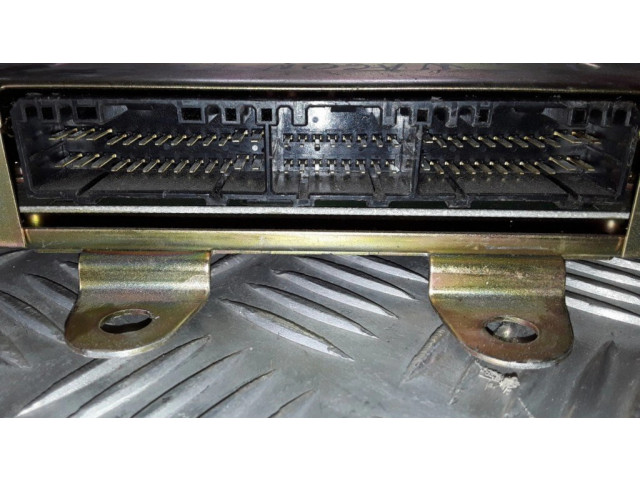 Блок управления двигателя MD323551, E2T65478 Mitsubishi Space Wagon