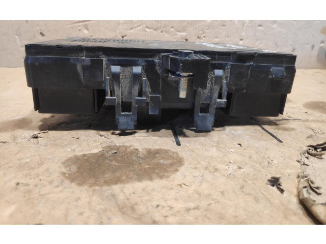 Блок предохранителей GB3T-14D068-KA Ford Ranger