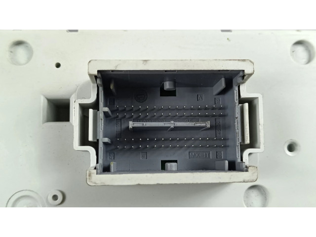   Pojistková skříňka 68412070AB   Jeep Cherokee 2019