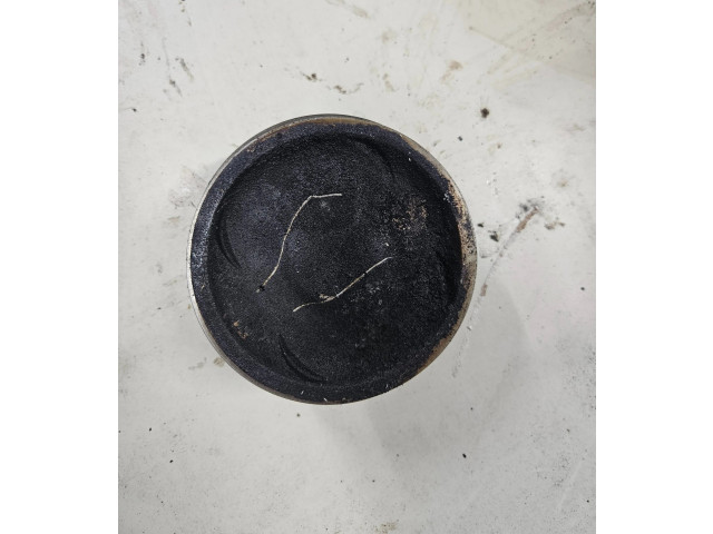 Píst Ne Subaru Forester SH