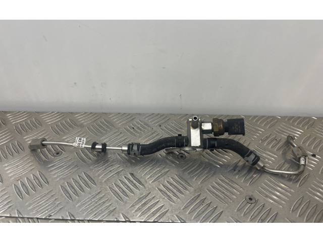 Vstřikovací lišta 079127509CB, 06E906051K Audi A8 S8 D4 4H