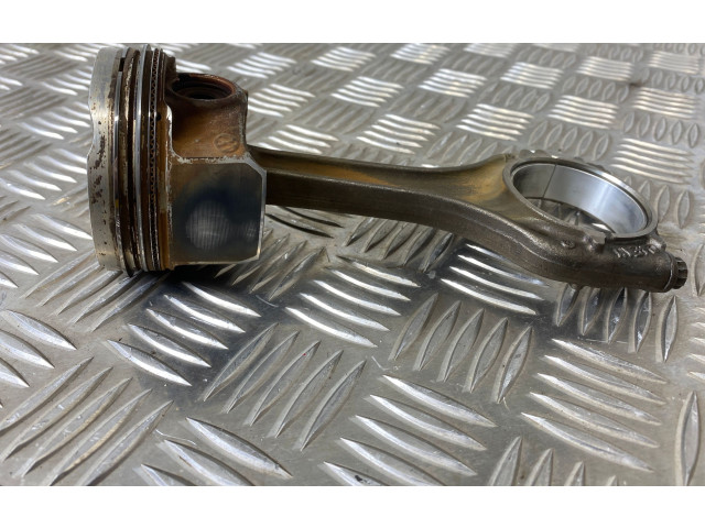 Píst 05EAB, 04EAM Volkswagen Tiguan