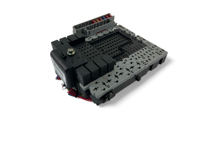 Блок предохранителей 8622520 Volvo S60