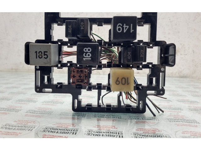 Блок предохранителей 14447, 0648 Ford Galaxy