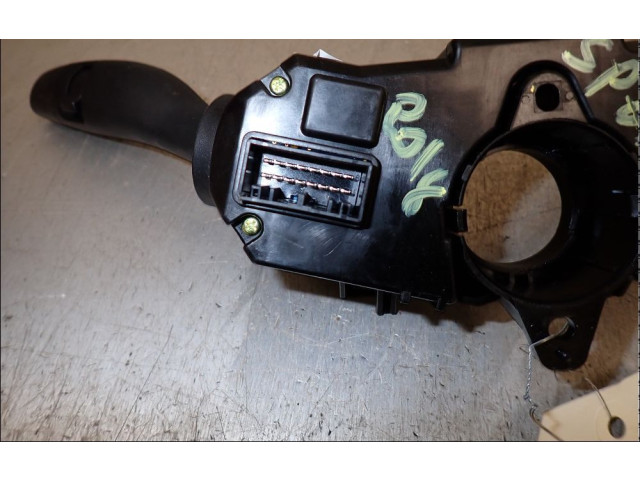 Ручка стеклоочистителей    KIA Sportage