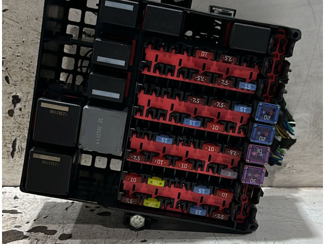 Блок предохранителей AV1T-14A005-BAC, AV1T-14A005-BAC   Ford B-MAX    