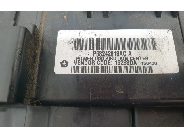 Блок предохранителей P68242818AC Jeep Grand Cherokee