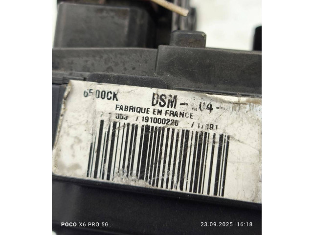 Блок предохранителей S118983004Q Citroen C4 I
