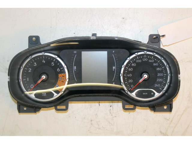 Панель приборов    Jeep Renegade       