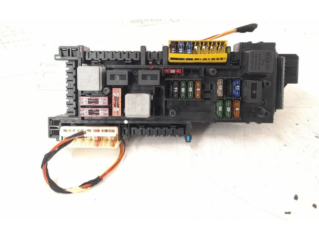Блок предохранителей  2049009101, 2049004203   Mercedes-Benz GLK (X204)    