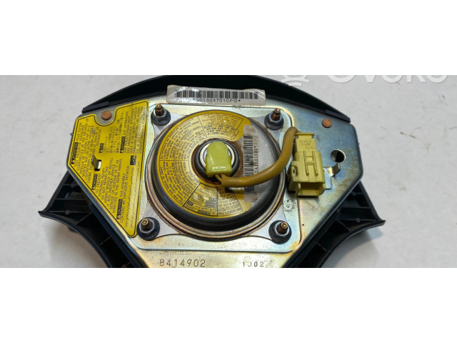 Подушка безопасности водителя Lexus IS 200-300