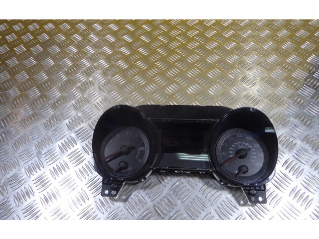 Přístrojová deska Ford Mustang VI 2016 FR3310849GF