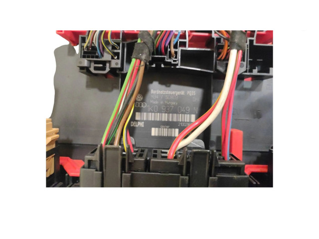 Блок комфорта 1K0937049N Skoda Octavia Mk2 (1Z)