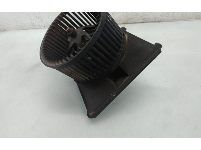 Вентилятор печки    1J1819021B   Audi A3 S3 8L